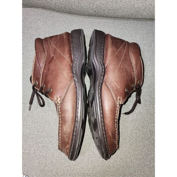 Men’s brown leather hush puppies 13US main image 5